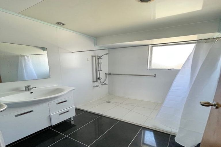 Photo of property in 3 Harwell Place, Mangere, Auckland, 2022