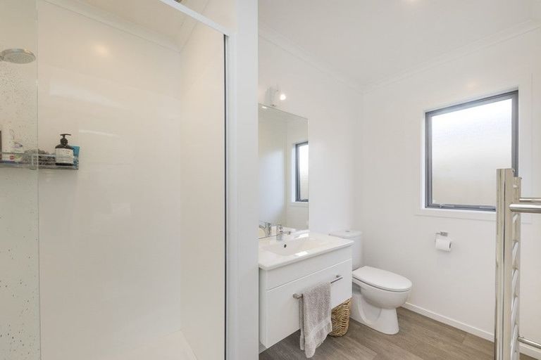 Photo of property in 18 Poplar Grove, Feilding, 4702