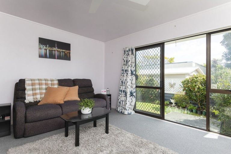Photo of property in 48 Andrew Street, Elgin, Gisborne, 4010