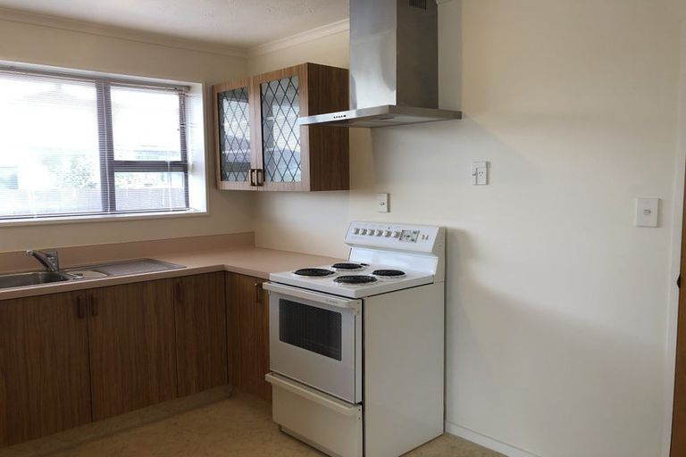 Photo of property in 21 Wilson Street, Islington, Christchurch, 8042