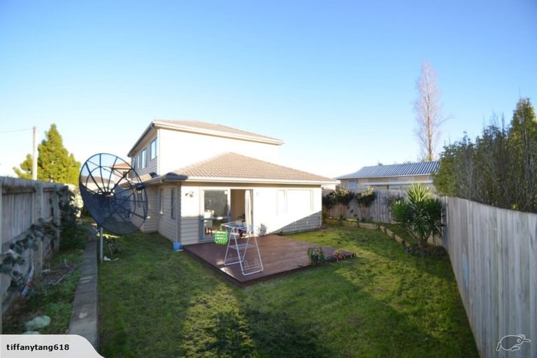 Photo of property in 68 Clover Drive, Henderson, Auckland, 0610