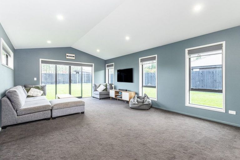 Photo of property in 25 Memorial Crescent, Methven, 7730