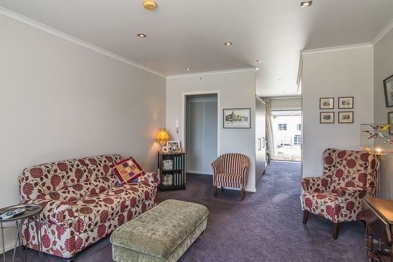 Photo of property in 4-u7 Seaview Road, Paraparaumu Beach, Paraparaumu, 5032