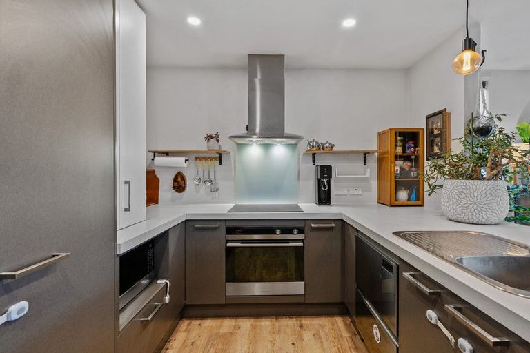 Photo of property in 21 Coventry Crescent, Lower Shotover, Queenstown, 9304