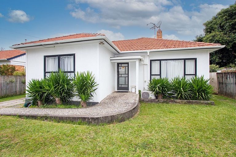 Photo of property in 16 Marire Avenue, Frankton, Hamilton, 3204