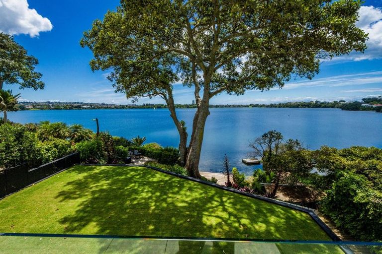 Photo of property in 15 Lake View Road, Takapuna, Auckland, 0622