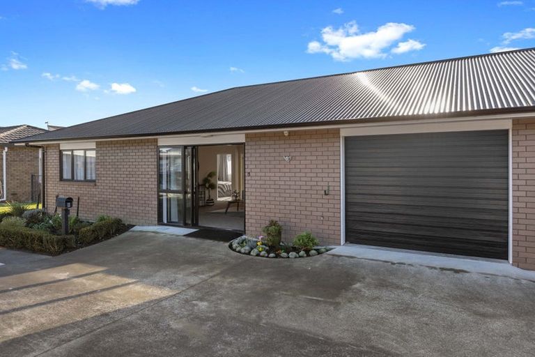 Photo of property in Annie Brydon Village, 97-99 Argyle Street, Hawera, 4610