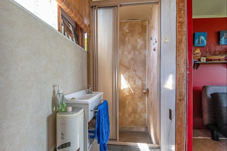 Photo of property in 25 Himatangi Street, Himatangi Beach, Foxton, 4891