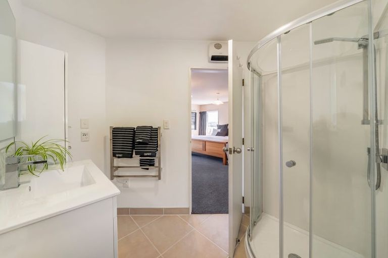 Photo of property in 20 Portage Place, Whitby, Porirua, 5024