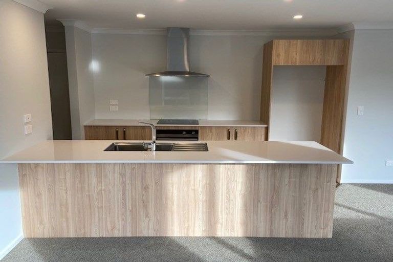 Photo of property in 24 Ruru Street, Waikanae, 5036