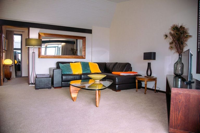 Photo of property in 16 Jubilee Road, Khandallah, Wellington, 6035