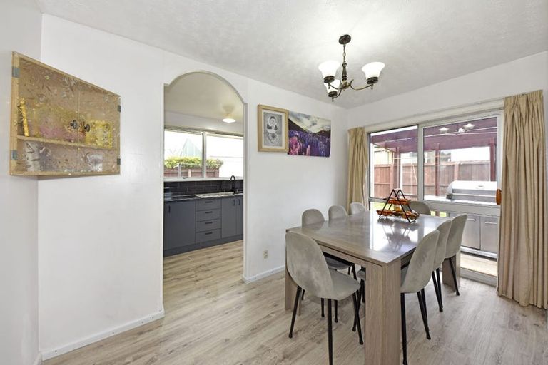 Photo of property in 3 Ansonby Street, Russley, Christchurch, 8042