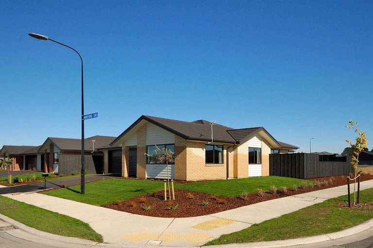 Photo of property in 2 Hartford Crescent, Rolleston, 7615