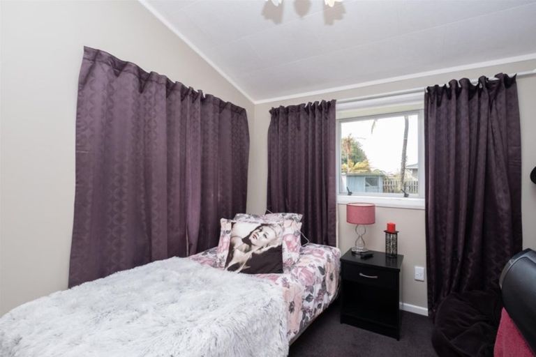 Photo of property in 2 Ulysses Street, Stratford, 4332