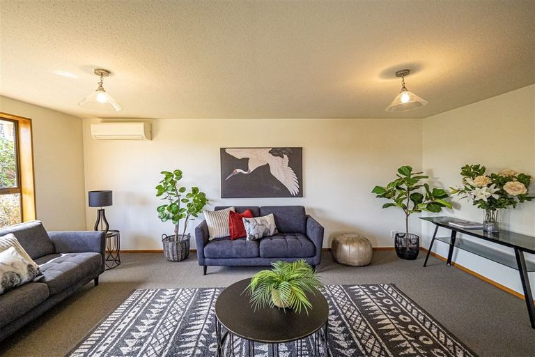 Photo of property in 1/35 Ben Nevis Drive, Broomfield, Christchurch, 8042