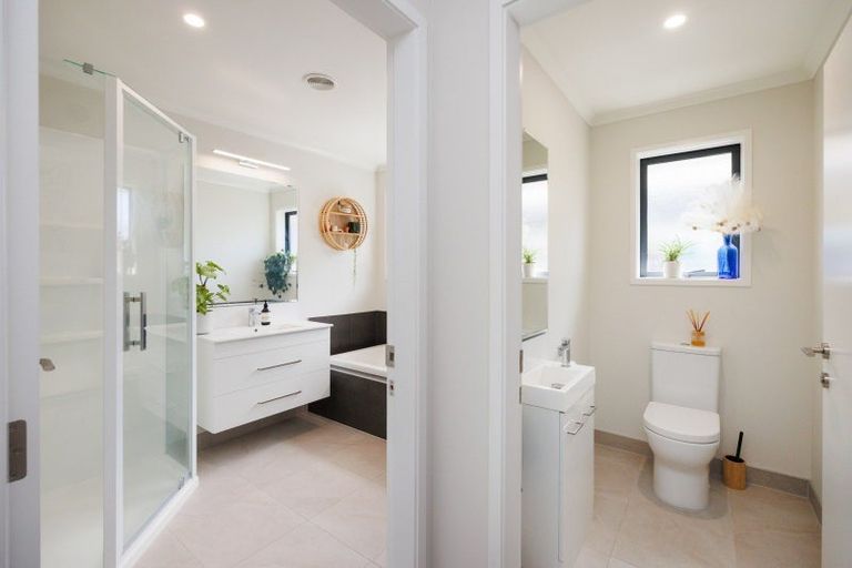 Photo of property in 2 Monarch Drive, Ashhurst, 4810