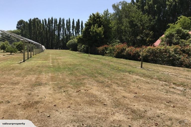 Photo of property in 426 Sawyers Arms Road, Harewood, Christchurch, 8051