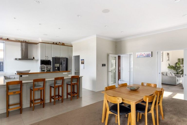 Photo of property in 220a Valley Road, Mount Maunganui, 3116