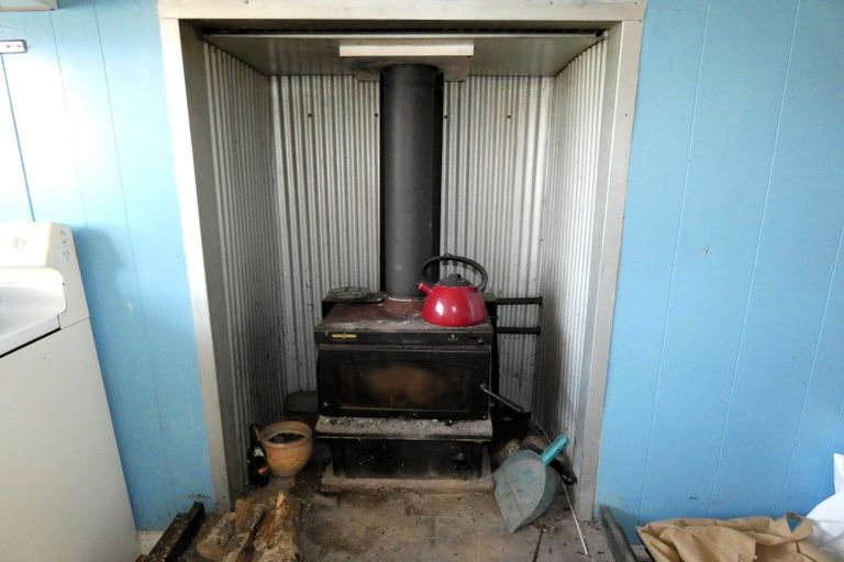 Photo of property in 120 Queen Street, Westport, 7825