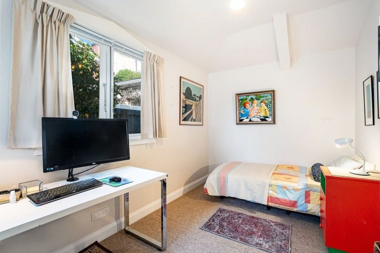 Photo of property in 13 Rolleston Street, Mount Cook, Wellington, 6021