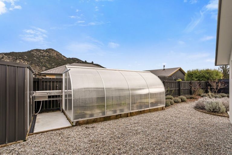 Photo of property in 7 Mallard Street, Albert Town, Wanaka, 9305