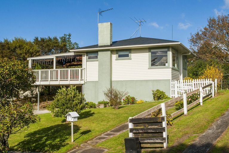Photo of property in 33 Cutler Street, New Lynn, Auckland, 0600