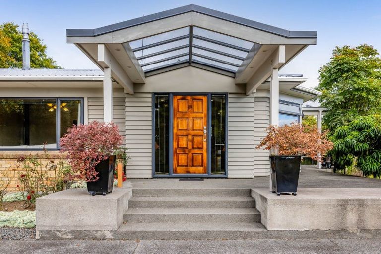 Photo of property in 485 Broadway, Stratford, 4393