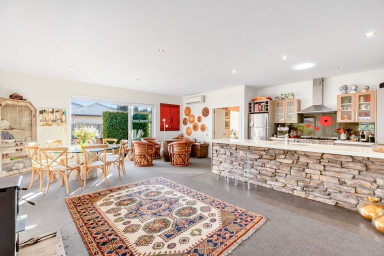 Photo of property in 4 Cascade Drive, Wanaka, 9305