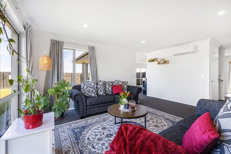 Photo of property in 22 Asheridge Place, Wigram, Christchurch, 8025