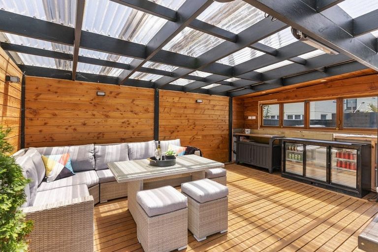 Photo of property in 333 Hibiscus Coast Highway, Orewa, 0931