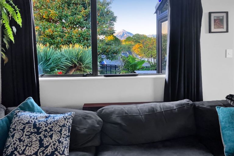 Photo of property in 42 Norwich Avenue, Spotswood, New Plymouth, 4310