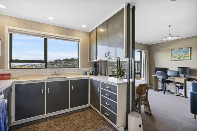 Photo of property in 12a Ceres Crescent, Johnsonville, Wellington, 6037