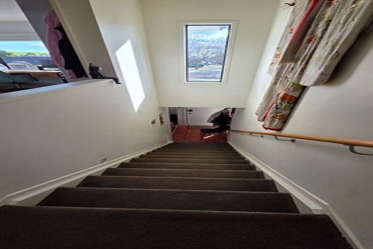Photo of property in 11/2 Armoy Drive, East Tamaki, Auckland, 2016