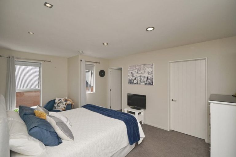 Photo of property in 104a Strickland Street, Sydenham, Christchurch, 8023