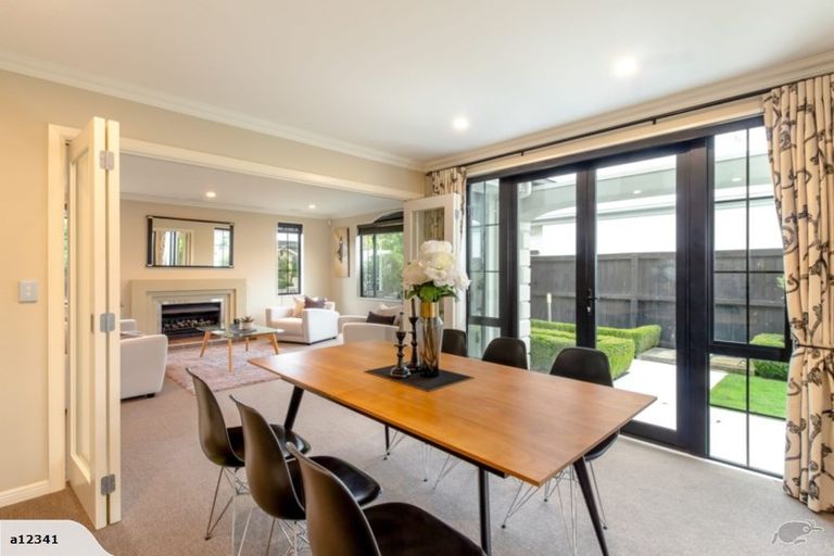 Photo of property in 15 Riverbank Road, Northwood, Christchurch, 8051