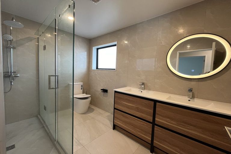 Photo of property in 343 Flat Bush School Road, Flat Bush, Auckland, 2019