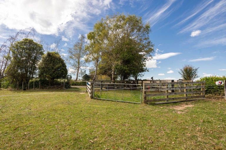 Photo of property in 77 Maunga Road, Dannevirke, 4976