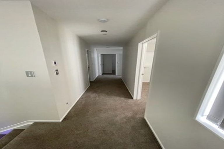 Photo of property in 74b Thompson Terrace, Manurewa, Auckland, 2102