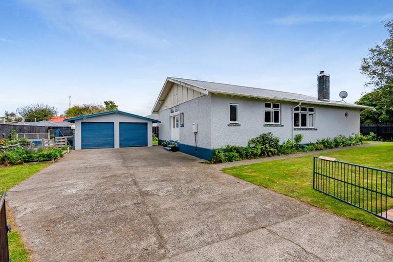 Photo of property in 15 Lear Street, Stratford, 4332