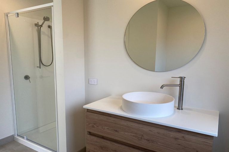 Photo of property in 10 Cassin Place, Taradale, Napier, 4112