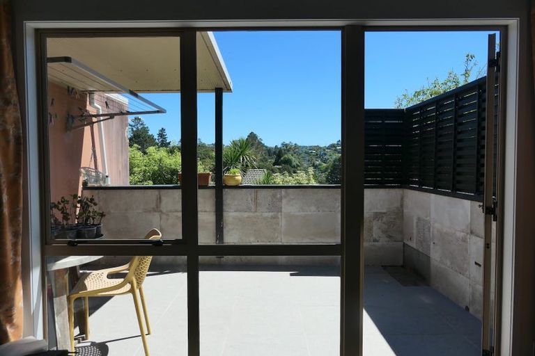 Photo of property in 24 Carnmore Place, Torbay, Auckland, 0630