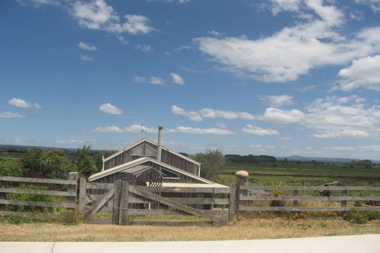 Photo of property in 162 Pukehina Parade, Pukehina, Te Puke, 3189