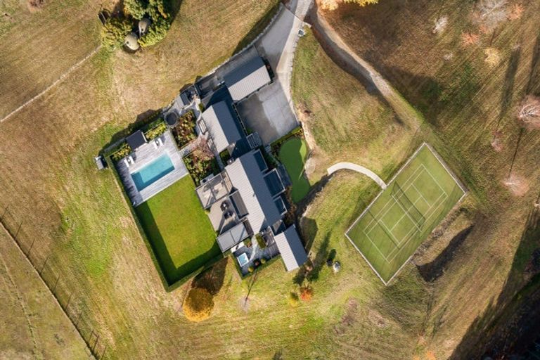 Photo of property in 47 Mooney Road, Speargrass Flat, Queenstown, 9371