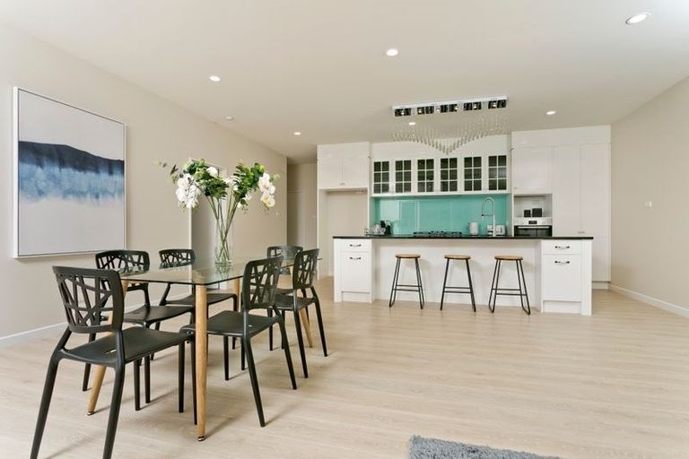 Photo of property in 23 Jeroboam Loop, Kumeu, 0810