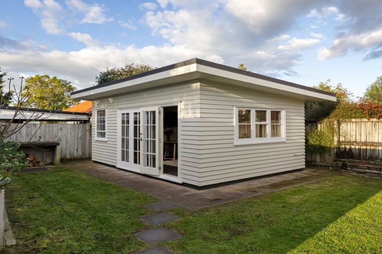 Photo of property in 71 Jellicoe Drive, Hamilton East, Hamilton, 3216