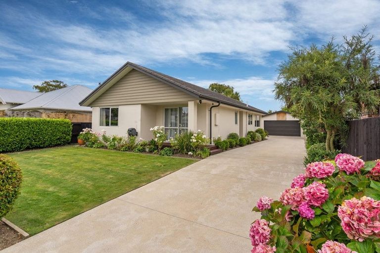 Photo of property in 35 Thornton Street, Mairehau, Christchurch, 8013