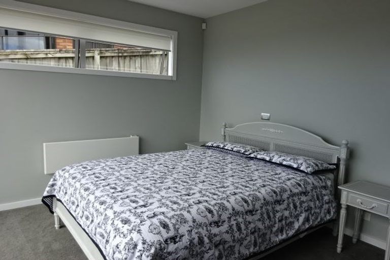 Photo of property in 31 Grand Drive, Orewa, 0931