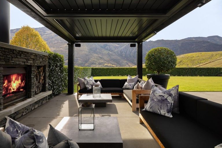 Photo of property in 47 Mooney Road, Speargrass Flat, Queenstown, 9371