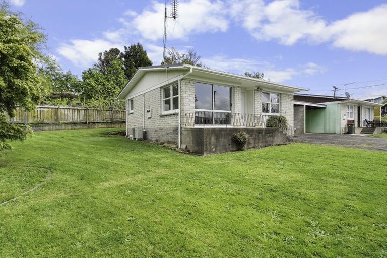 Photo of property in 20 Acacia Crescent, Glenview, Hamilton, 3206