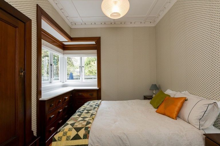 Photo of property in 38 Selwyn Road, Havelock North, 4130